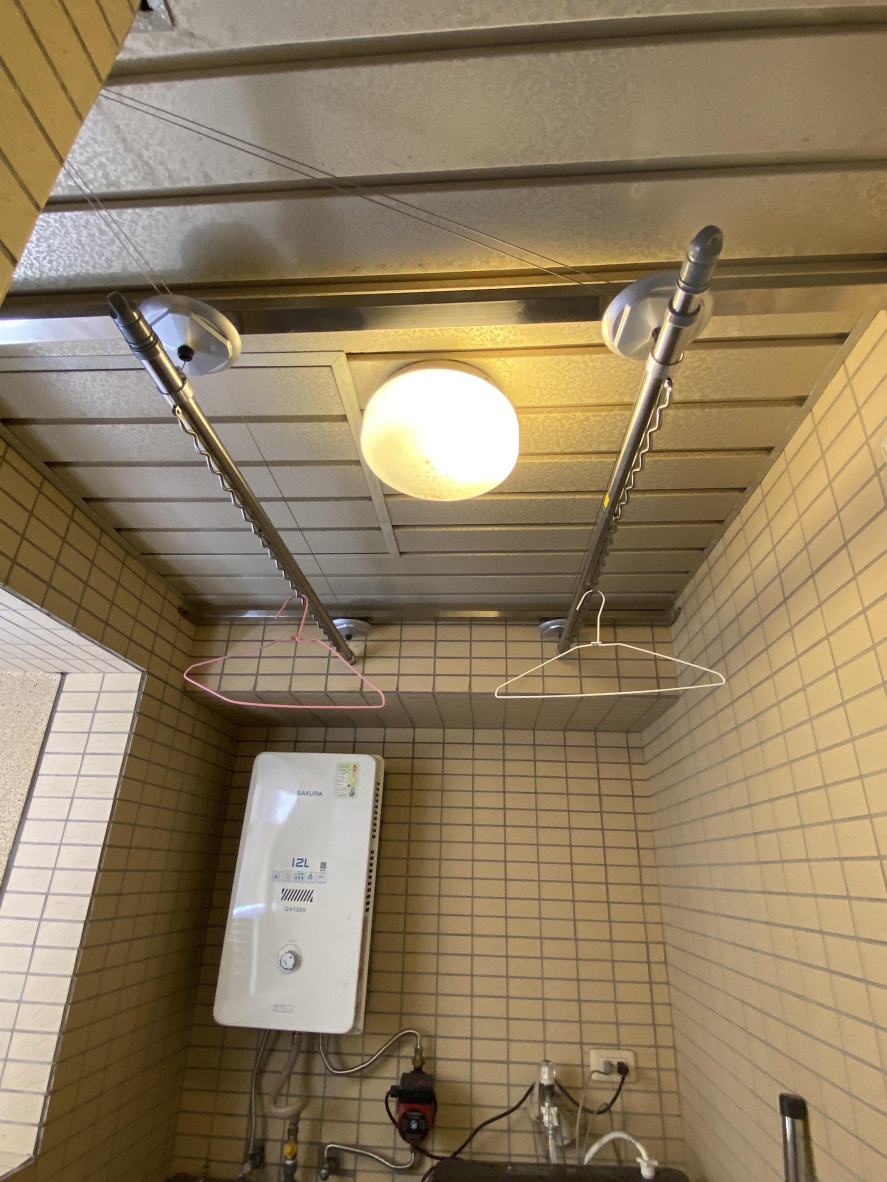 雙邊不鏽鋼/鍍鋅固定橫桿
